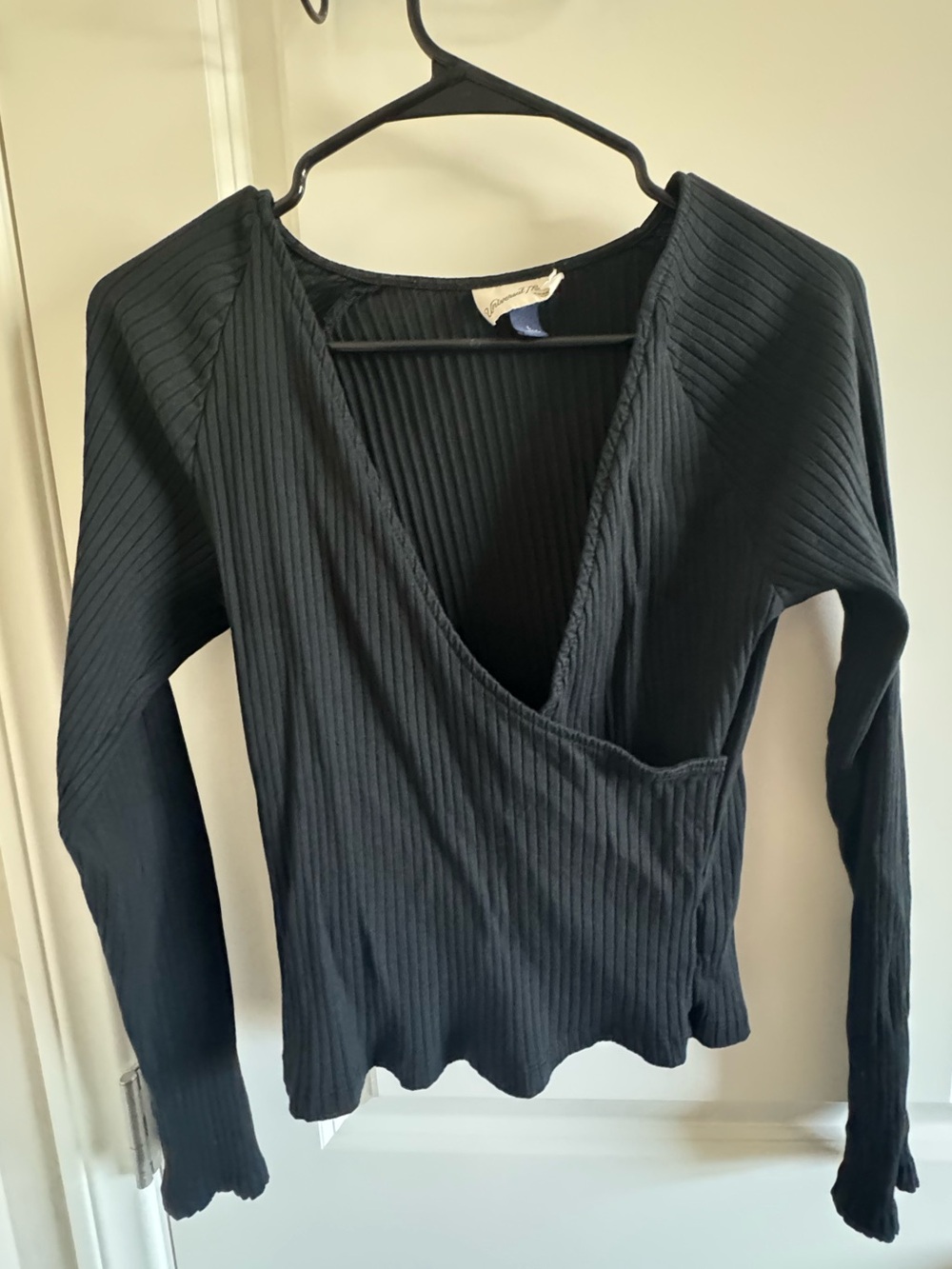 Universal Thread Black Ribbed Wrap-Style Long Sleeve Top
